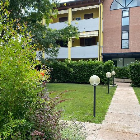 La Lanterna - Appartamenti In Residence Con Piscina Desenzano del Garda Exteriér fotografie
